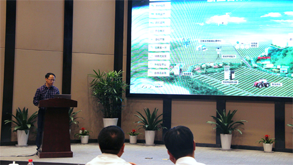 �츱�������v�⡰�����һ�w���������ɼ�ģʽ����