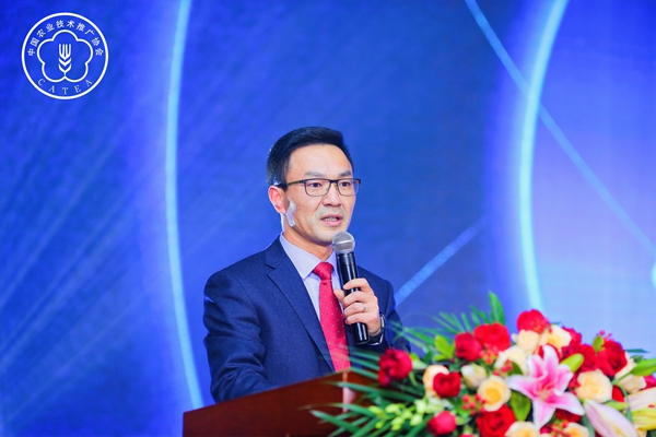 新一屆理事會(huì)陳渝陽(yáng)副會(huì)長(zhǎng)發(fā)言